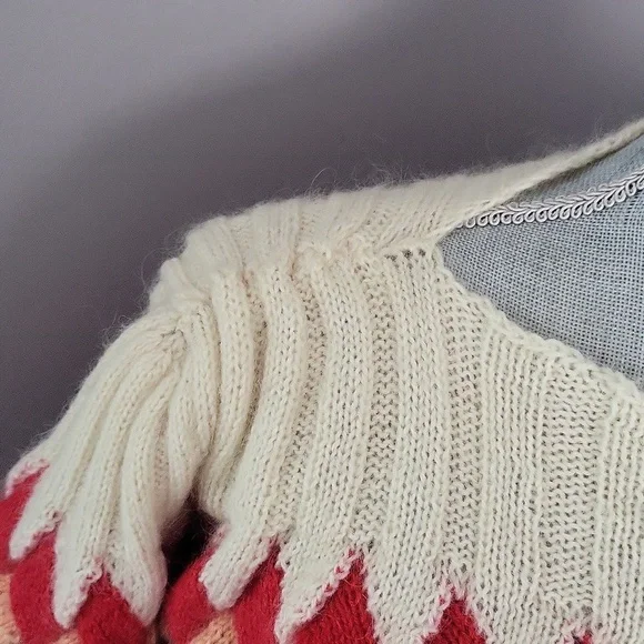 Multicolor Diamond Pattern Women's Sweater - Picture 11 of 16